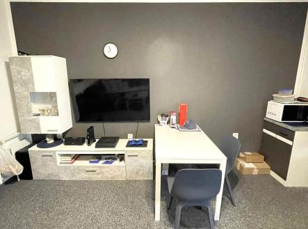 Pronájem bytu, 2+kk, 42 m²