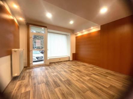 Pronájem kanceláře, 40 m²