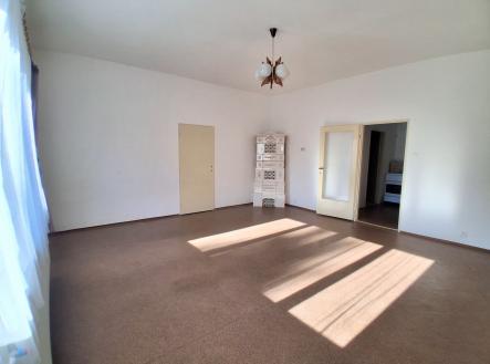 Pronájem kanceláře, 48 m²