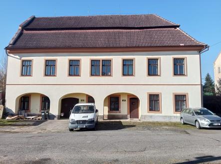 Prodej komerčního objektu, jiný, 814 m²