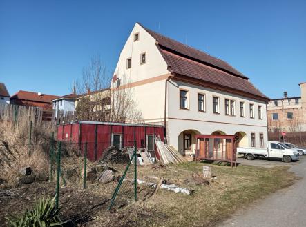 Prodej komerčního objektu, jiný, 814 m²