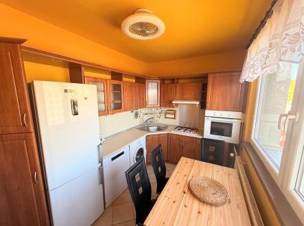 Pronájem bytu, 2+1, 56 m²