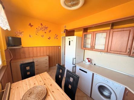 Pronájem bytu, 2+1, 56 m²