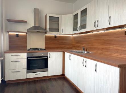 Pronájem bytu, 3+1, 70 m²