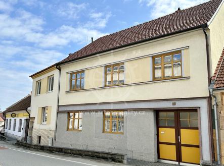 Prodej - dům/vila, 180 m² obrázek