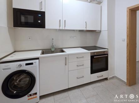 Pronájem bytu, 1+1, 34 m²