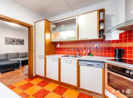 Prodej bytu, 2+1, 66 m²