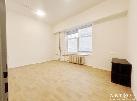 Pronájem bytu, 2+1, 56 m²