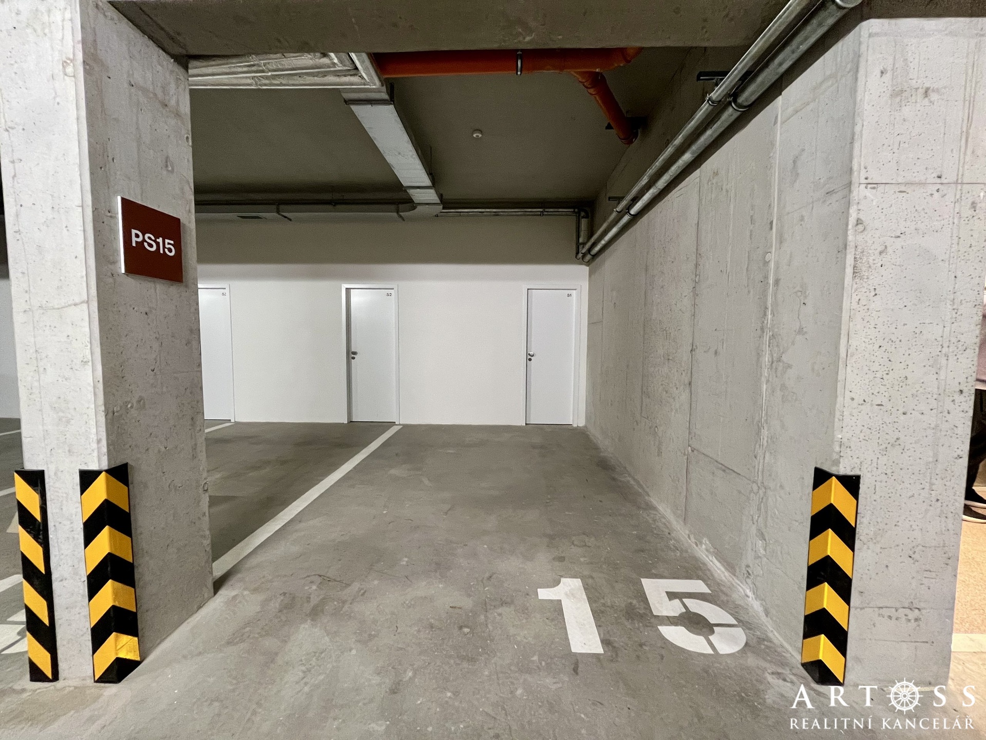 Parkovací stání 2