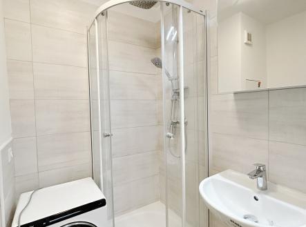 Pronájem bytu, 1+kk, 27 m²