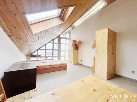 Pronájem bytu, 1+kk, 25 m²