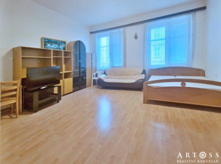 Pronájem bytu, 2+1, 54 m²