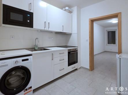 Pronájem bytu, 1+1, 34 m² obrázek