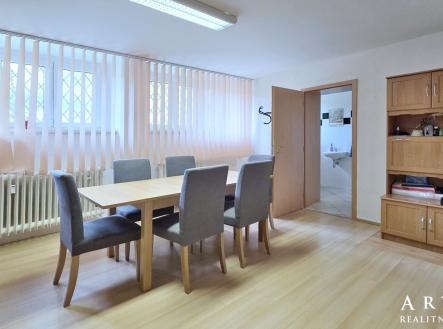 Pronájem obchodní prostory, 48 m²