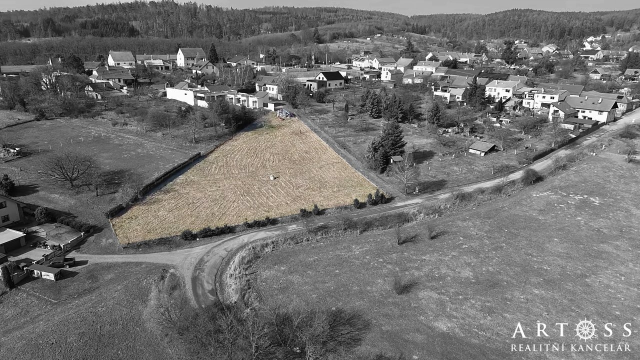 Pozemek Olšany
