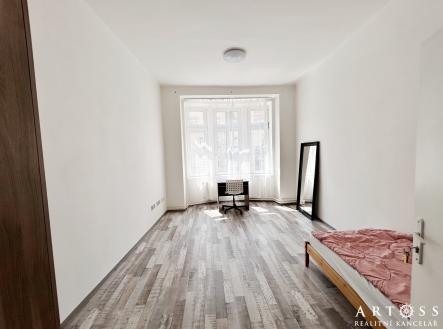 Pronájem bytu, 1+kk, 22 m²