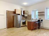 Pronájem bytu, 1+kk, 32 m²