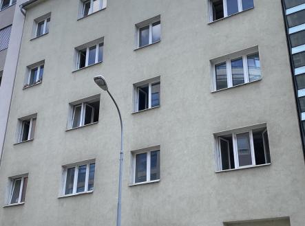 Prodej nájemního domu, 379 m²