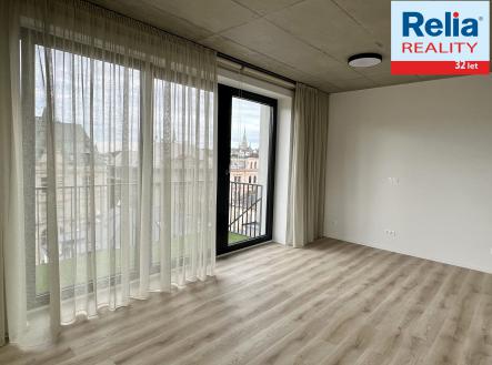 Pronájem bytu, 3+kk, 61 m²