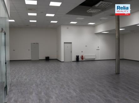 Pronájem obchodní prostory, 277 m²