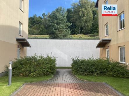 N50777_Vstup do domu