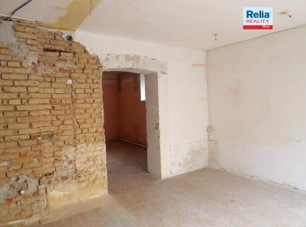 Pronájem obchodní prostory, 65 m²