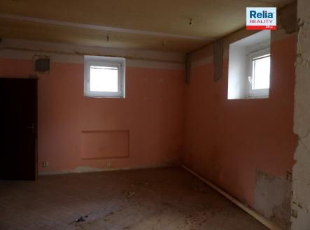 Pronájem obchodní prostory, 65 m²