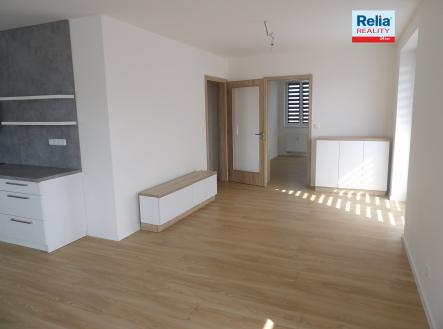 Pronájem bytu, 3+kk, 97 m²