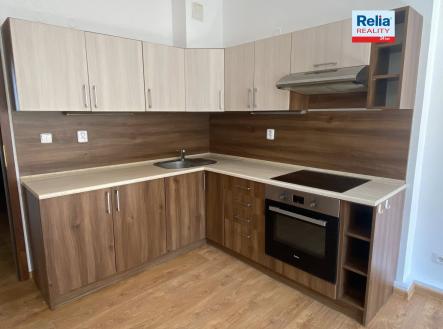 Pronájem bytu, 3+1, 100 m²