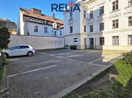 Prodej kanceláře, 1 083 m²