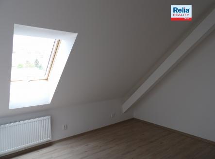 Pronájem bytu, 2+kk, 37 m²