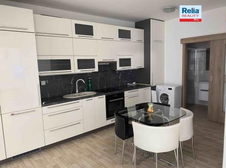 Pronájem bytu, 2+kk, 47 m²