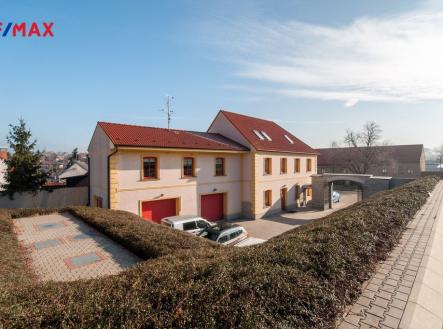 Pronájem kanceláře, 85 m²