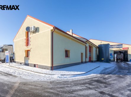 Pronájem jiné komerční nemovitosti, 70 m²