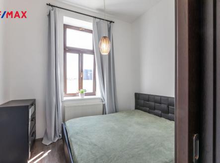 Pronájem bytu, 2+kk, 38 m²