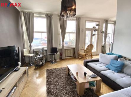 Pronájem bytu, 3+kk, 90 m²