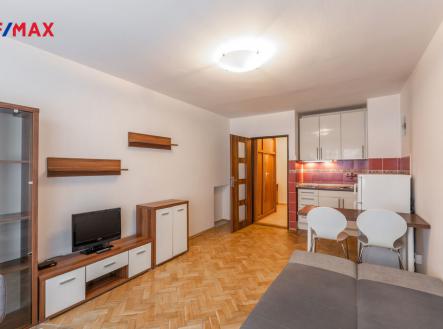 Pronájem bytu, 1+kk, 29 m²