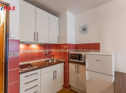 Pronájem bytu, 1+kk, 29 m²