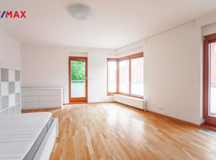 Pronájem bytu, 2+kk, 70 m²