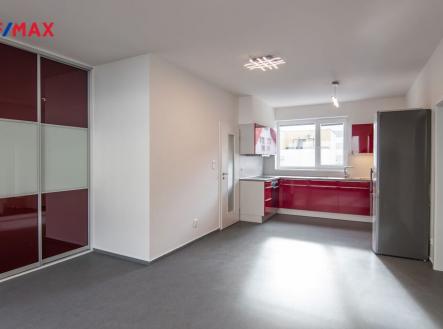 Pronájem bytu, 4+kk, 89 m²