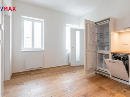 Pronájem bytu, 2+kk, 42 m²