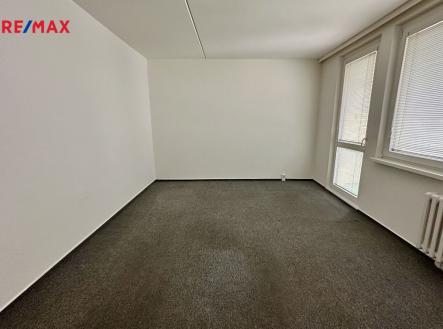 Pronájem bytu, 1+kk, 33 m²