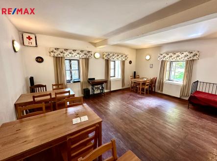 Prodej - hotel, 240 m²