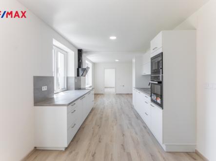 Prodej bytu, 3+kk, 82 m²