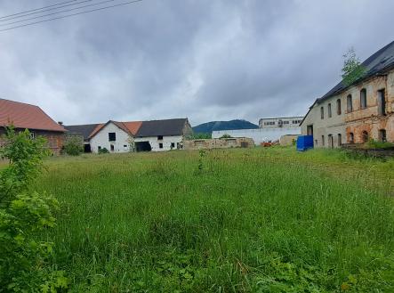 Prodej pozemku pro bydlení, 3 821 m²