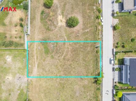 Prodej pozemku pro bydlení, 1 042 m²