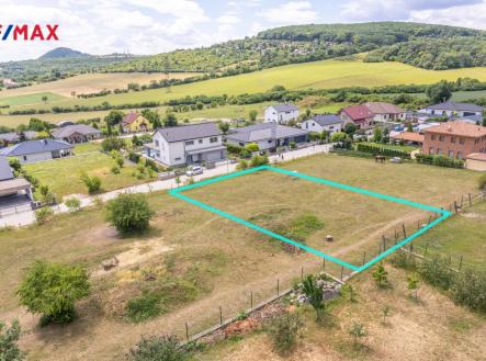 Prodej pozemku pro bydlení, 1 042 m²