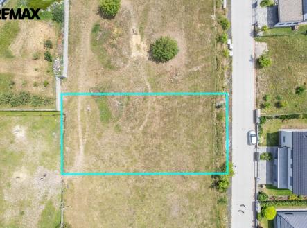 Prodej pozemku pro bydlení, 1 042 m²