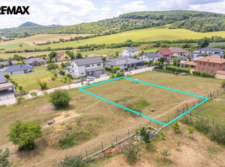 Prodej pozemku pro bydlení, 1 042 m²