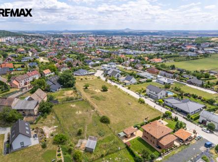 Prodej pozemku pro bydlení, 1 042 m²